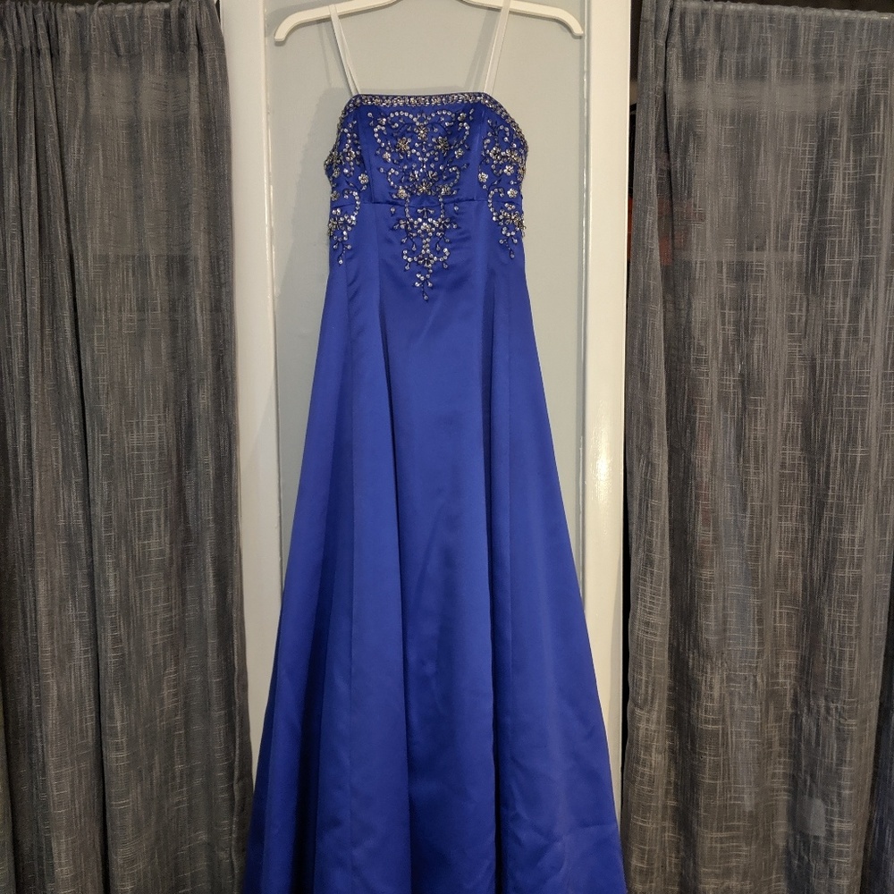 Purple corset back strapless prom dress